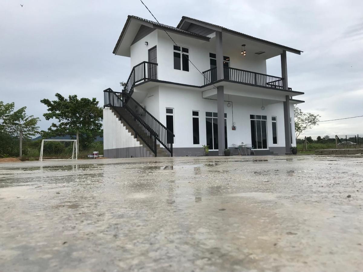 Rumah Sawah Homestay Pasir Puteh Exteriér fotografie
