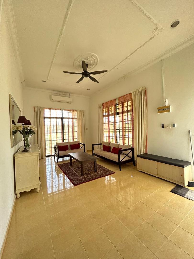 Rumah Sawah Homestay Pasir Puteh Exteriér fotografie